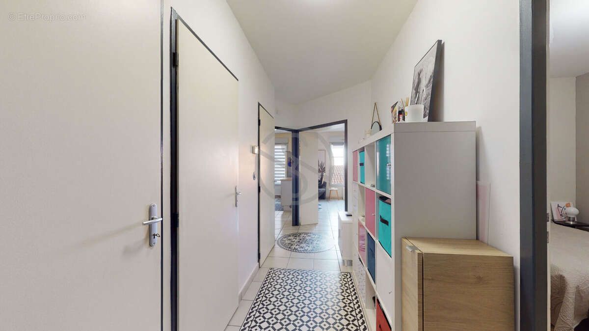 Appartement à LA COTE-SAINT-ANDRE