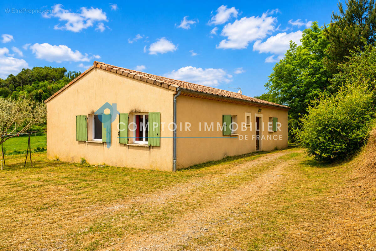 Maison à CHASSIERS