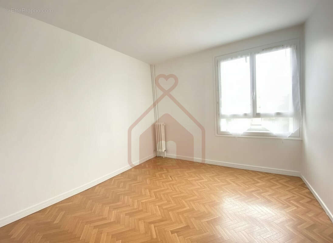 Appartement à LE KREMLIN-BICETRE