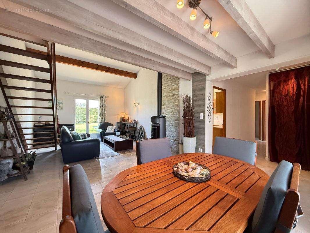 Maison à SAINT-PALAIS-SUR-MER