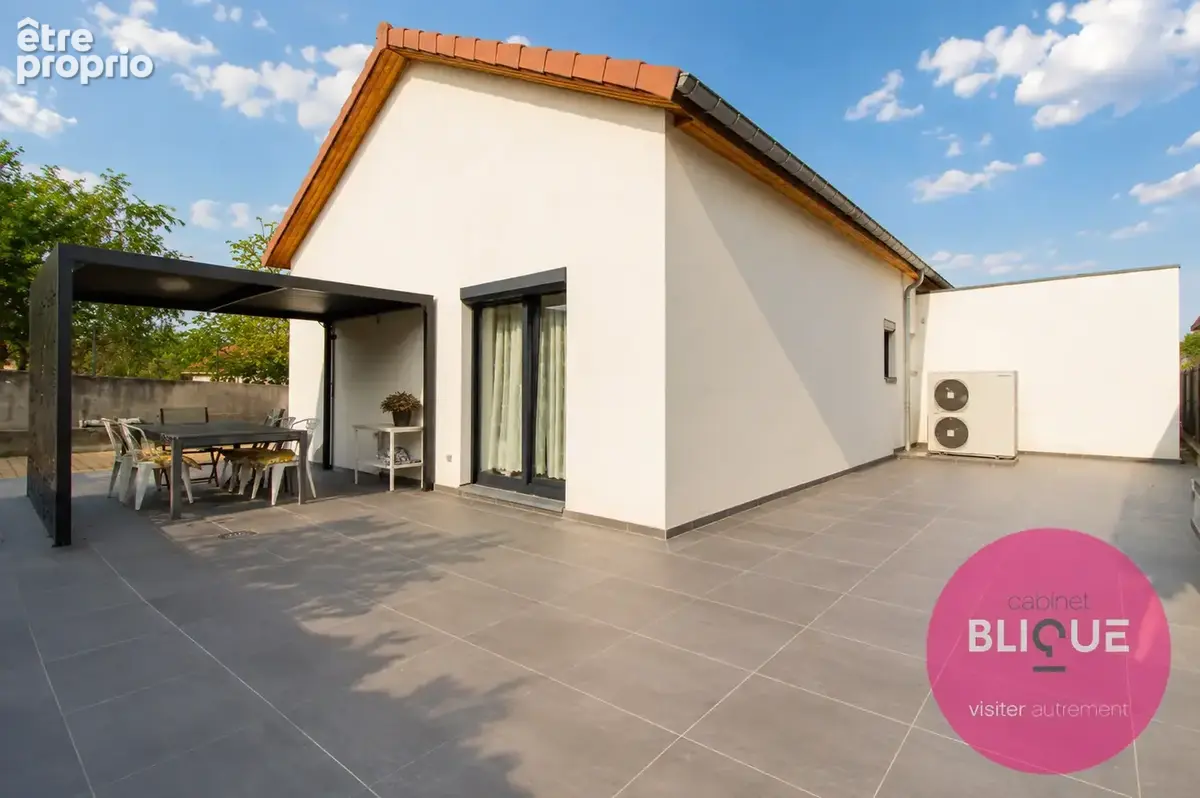125 m2 de plain-pied, et 2 000 m2 pour prendre l’air - photo 4