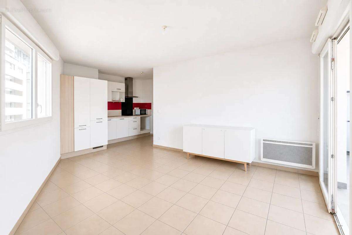 Appartement lumineux 3 pièces à Marseille - photo 4