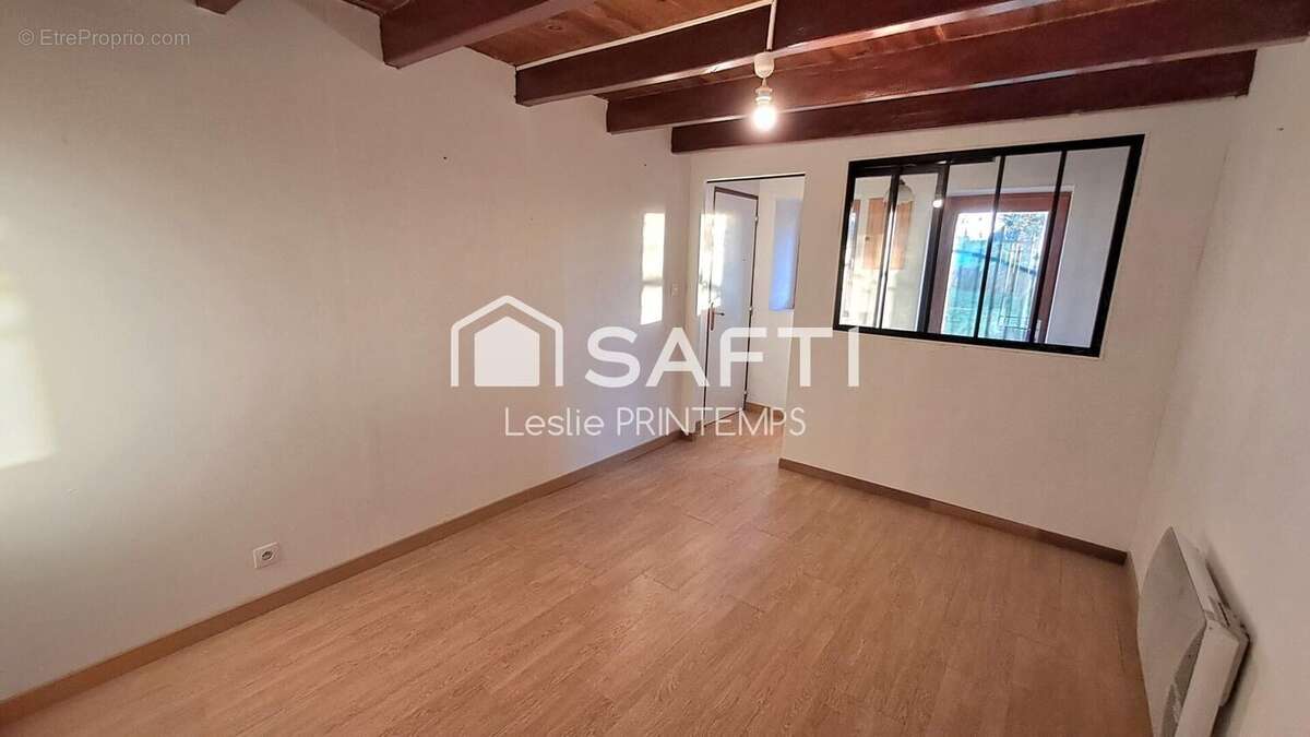 Photo 4 - Maison à LE BUSSEAU