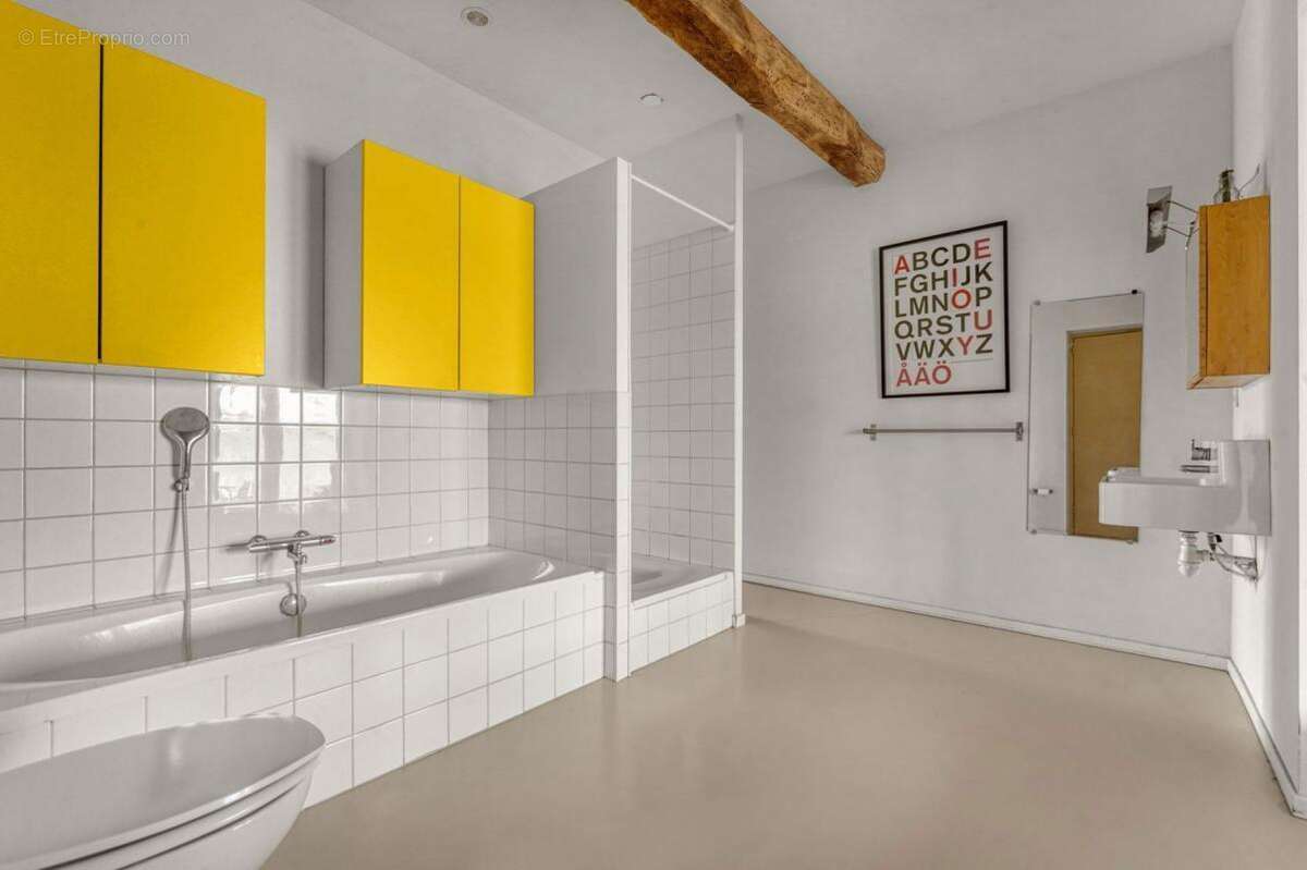 Maison à CASTELNAU-PICAMPEAU