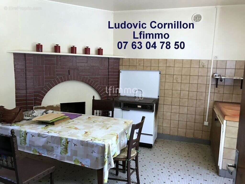 Maison à CHATEAU-CHERVIX