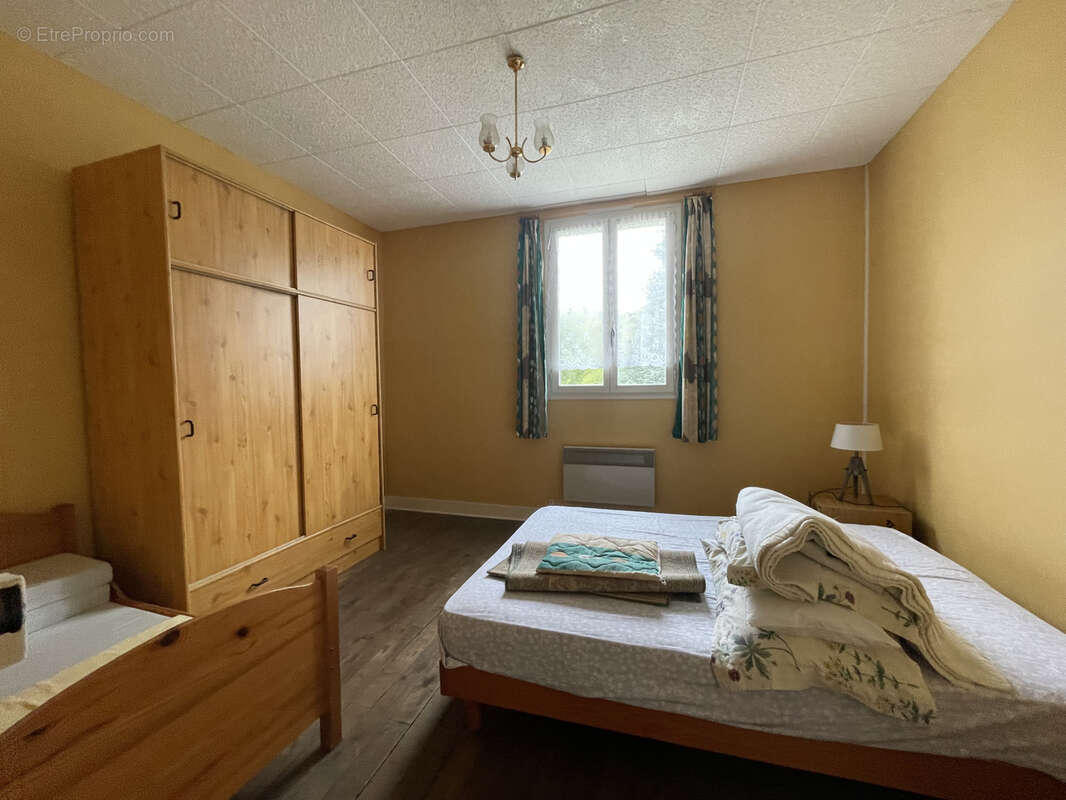 Maison à NEUVY-SUR-LOIRE