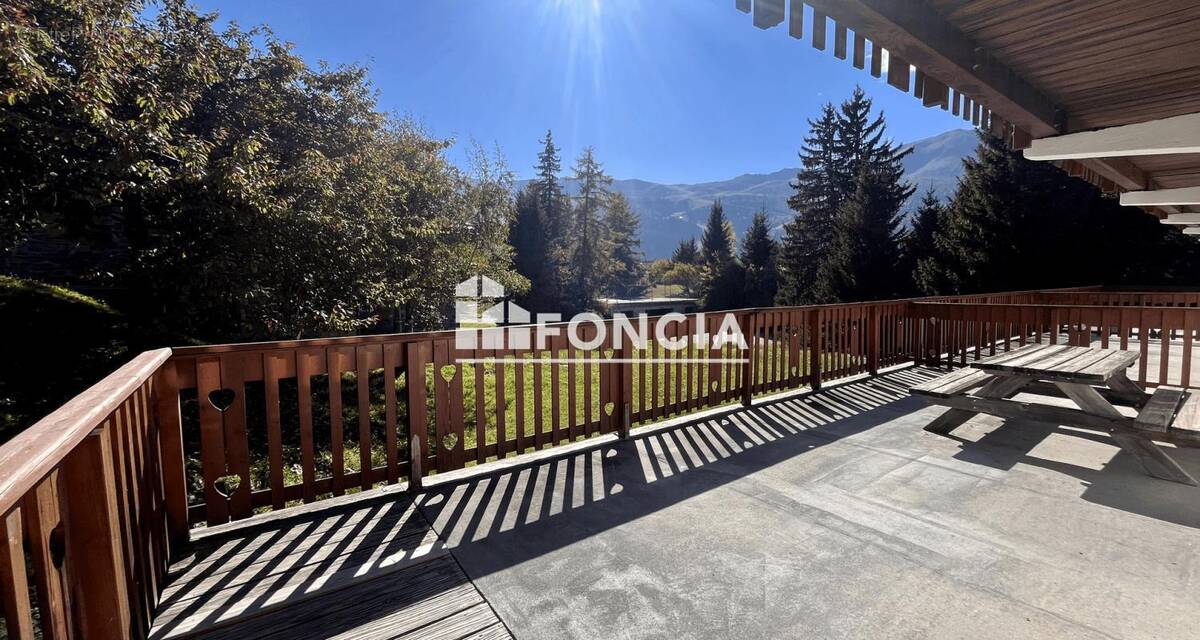 Appartement à LES ALLUES