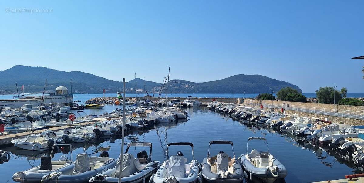 Appartement 46 m² à Saint-Cyr-Sur-Mer  - photo 6