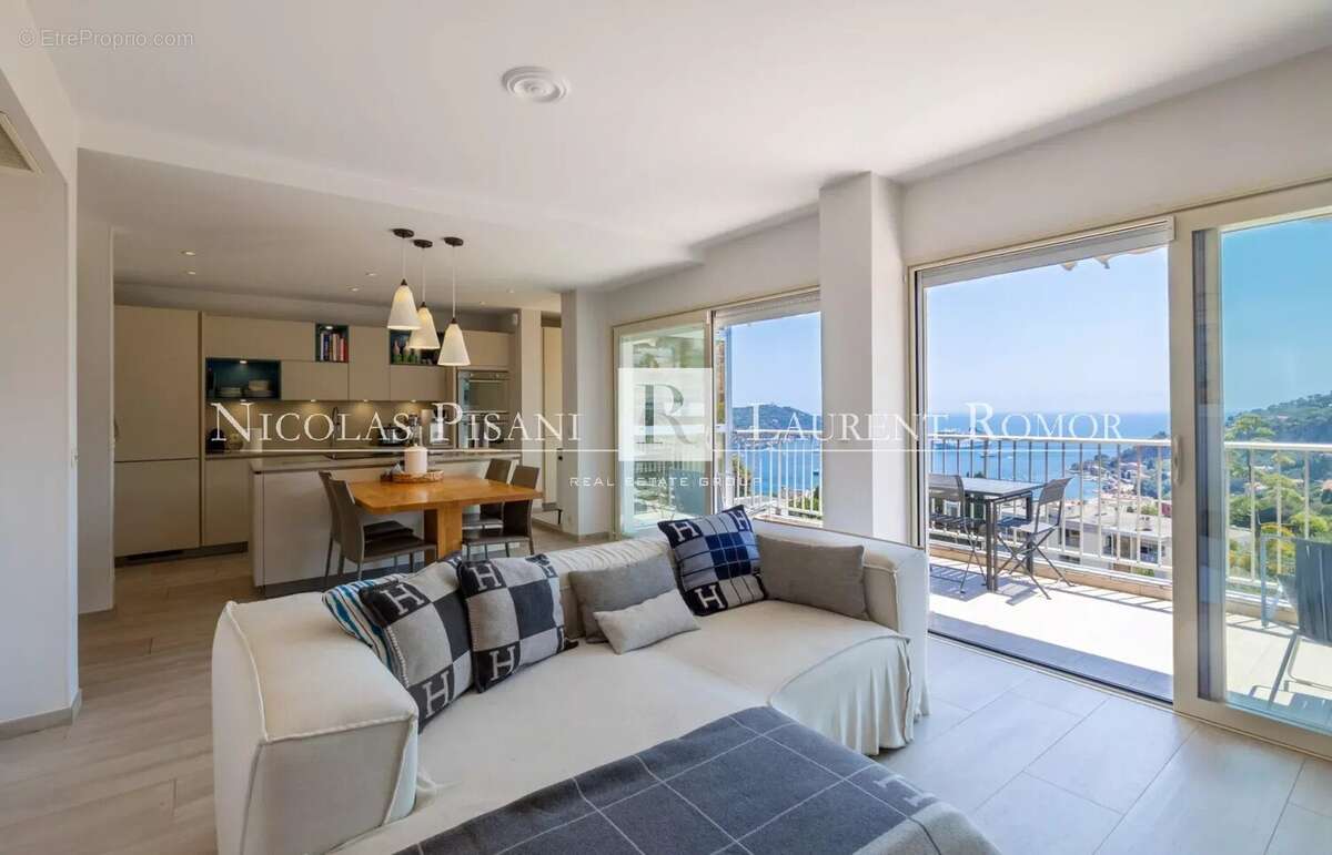 EXCLUSIVITE - Villefranche-sur-Mer – Dernier étage avec toit terrasse et vue mer panoramique - photo 3