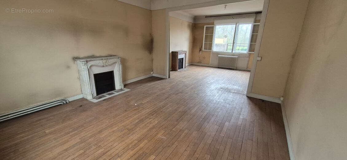 Appartement à CREPY-EN-VALOIS