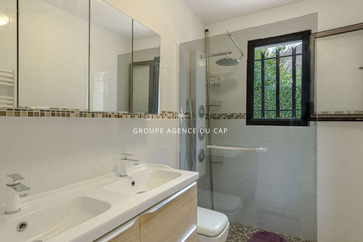 Maison à SAINT-RAPHAEL