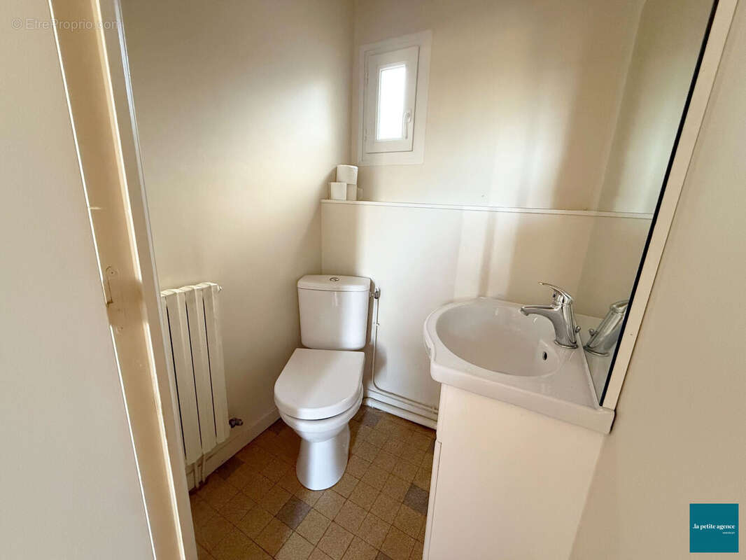 Maison à PONT-D'OUILLY