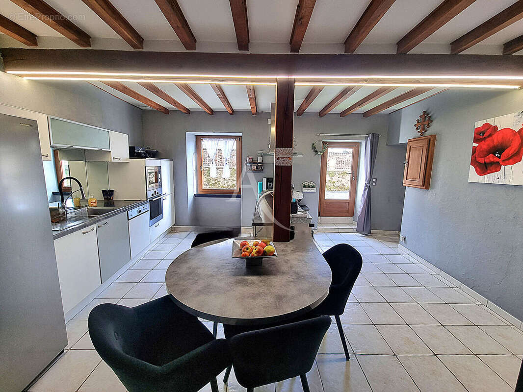 Maison Mire 8 pièce(s) 176 m2 - photo 6