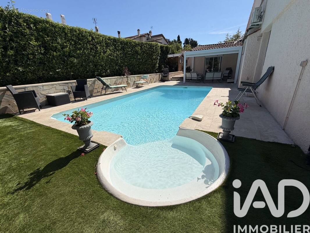 Photo 1 - Maison à ANTIBES