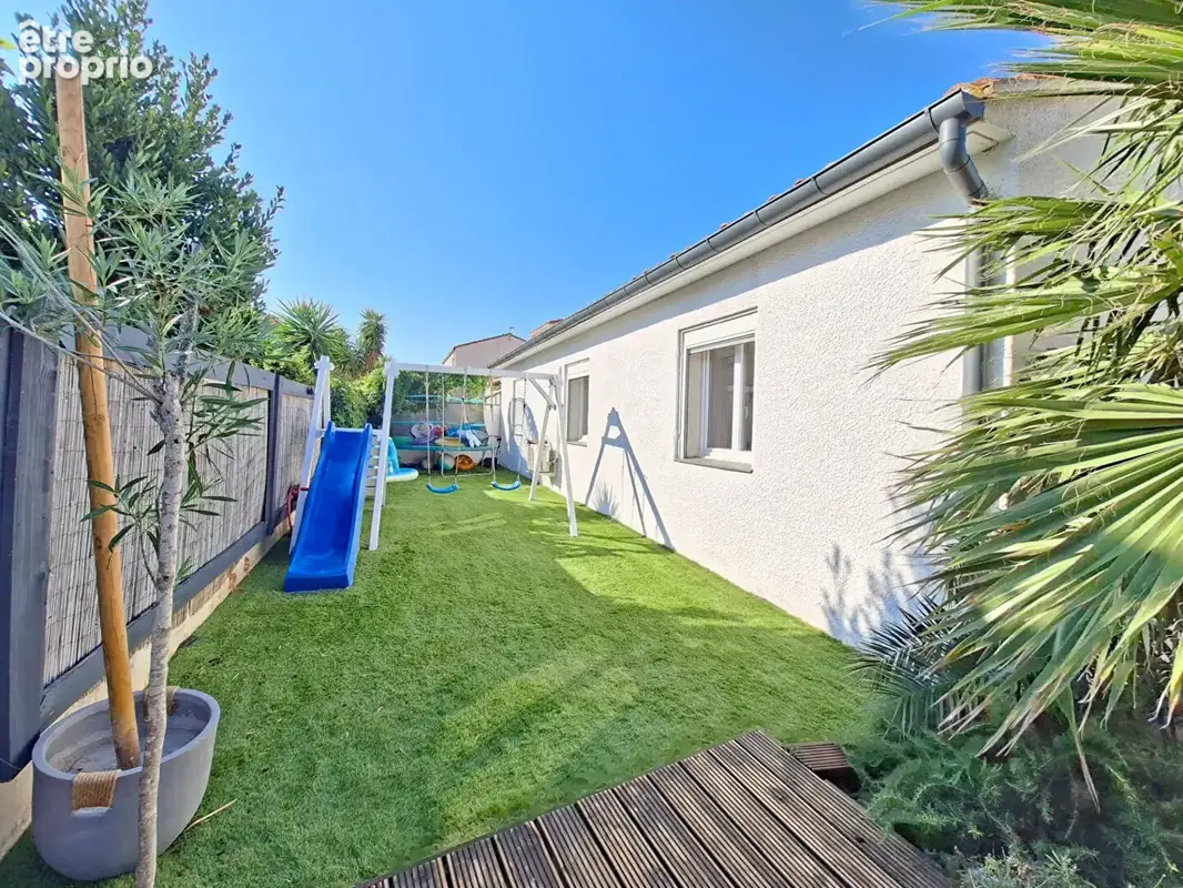 Saint Nazaire Villa plain pied 3 faces de Type 5 avec piscine - photo 16