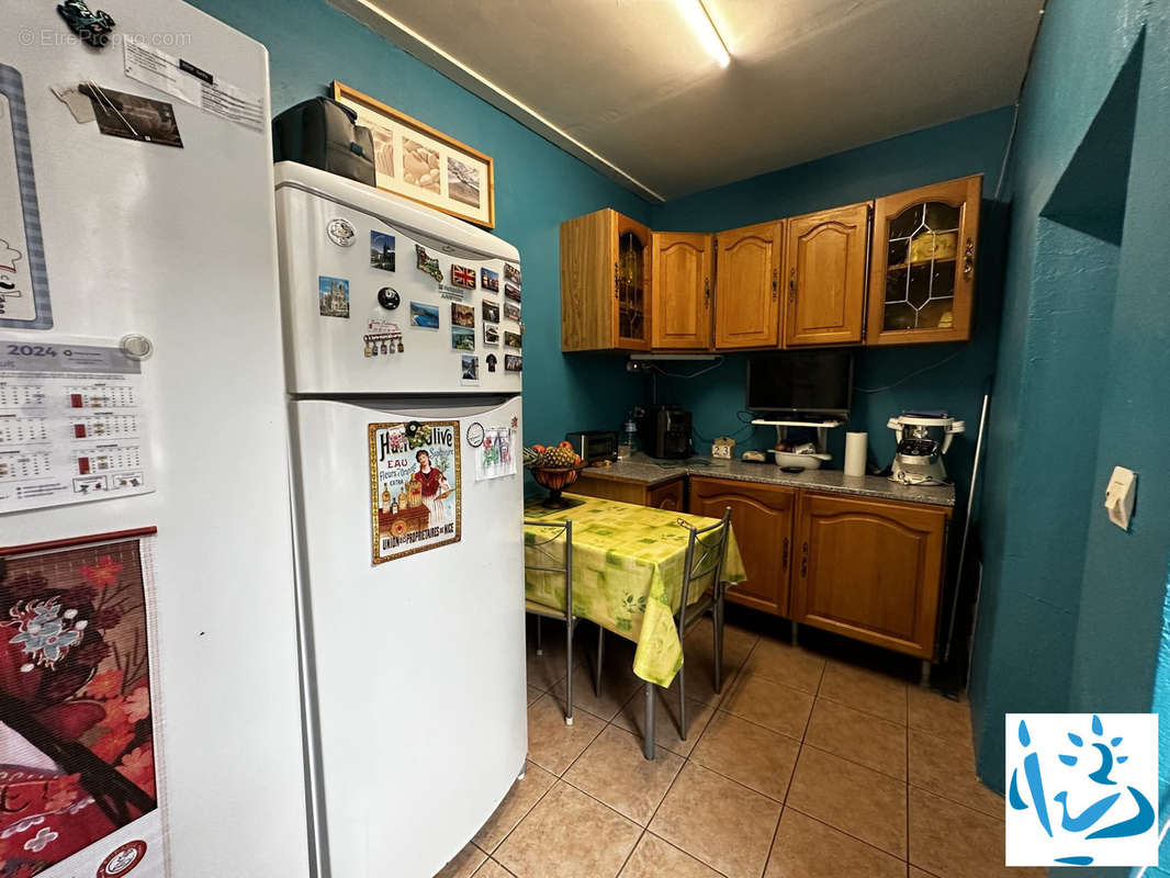 Maison à SAINT-JULIEN-DU-SAULT