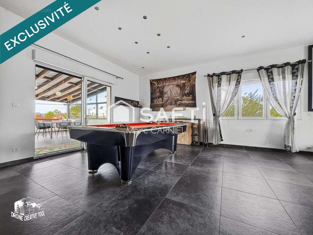 Maison 287 m² à Beuveille  - photo 4