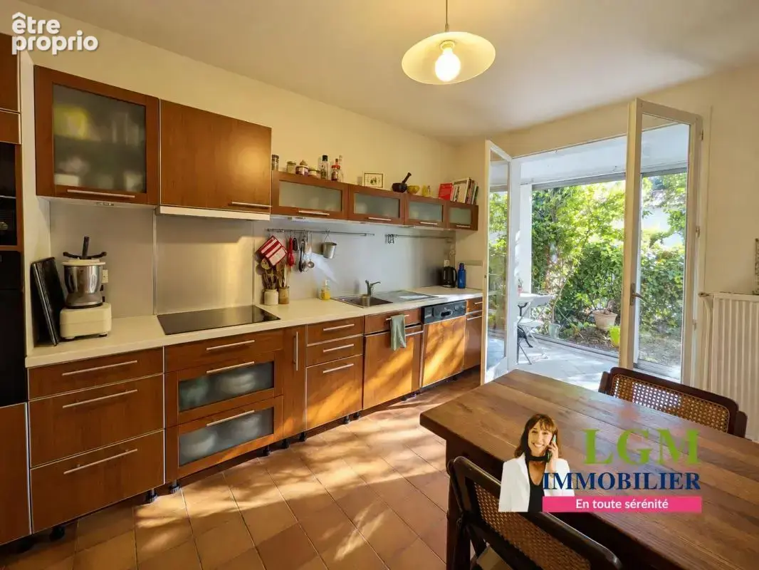 Maison 160m² - 5 chambres avec jardin et garage sur un terrain de 490m² - photo 10