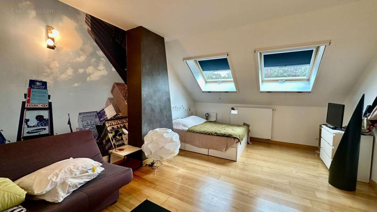 Maison à CHALONVILLARS