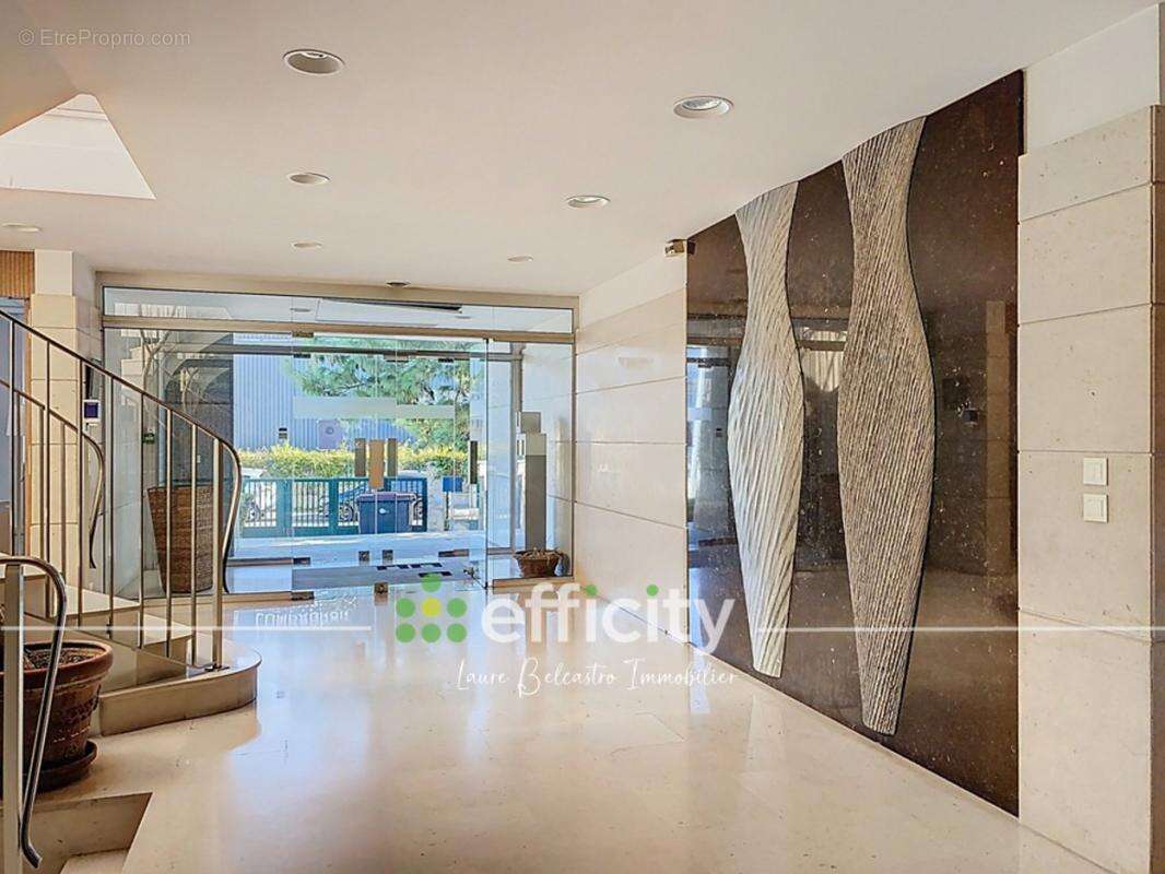 Commerce à BOISSY-SAINT-LEGER