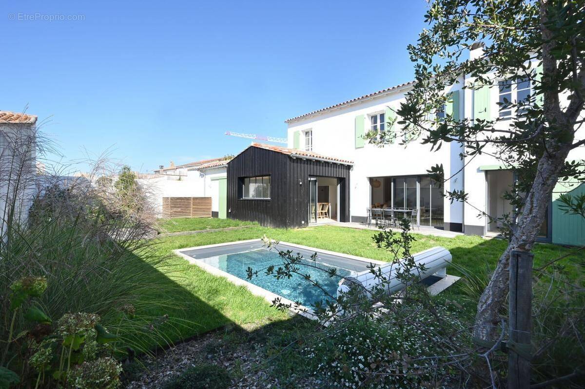 Maison à SAINT-MARTIN-DE-RE