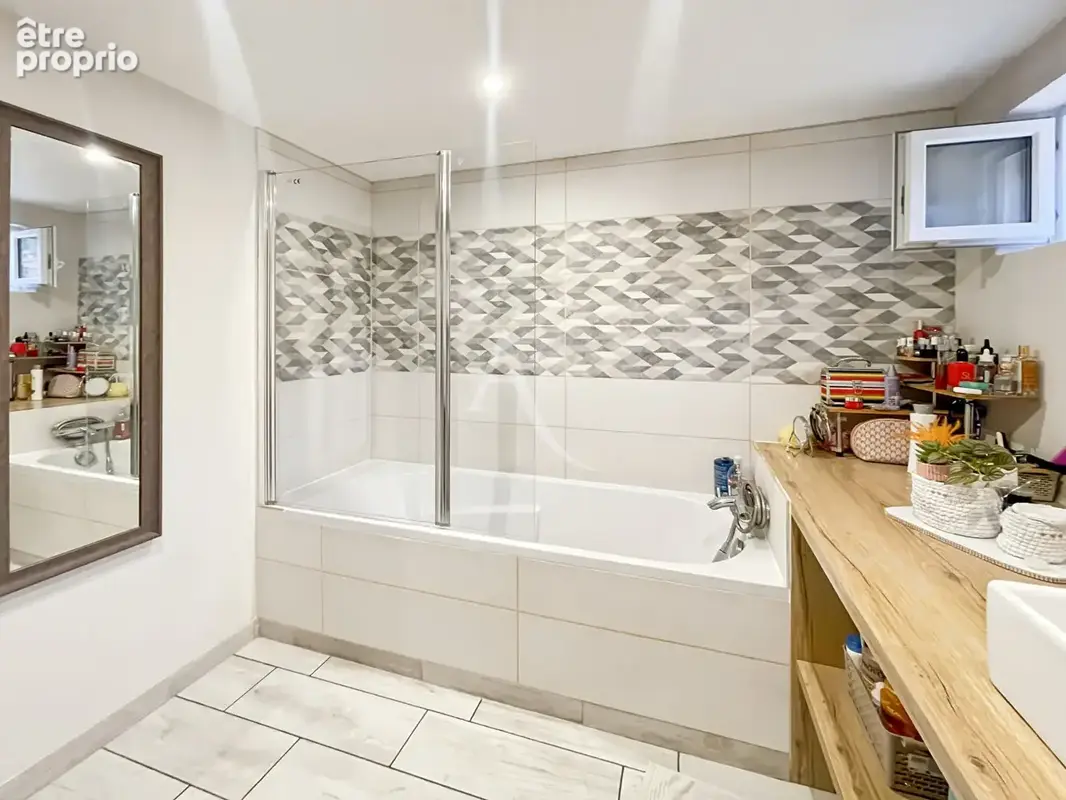 Deux habitations indépendantes sur un même terrain ! Trentels - 151 m2 - photo 9