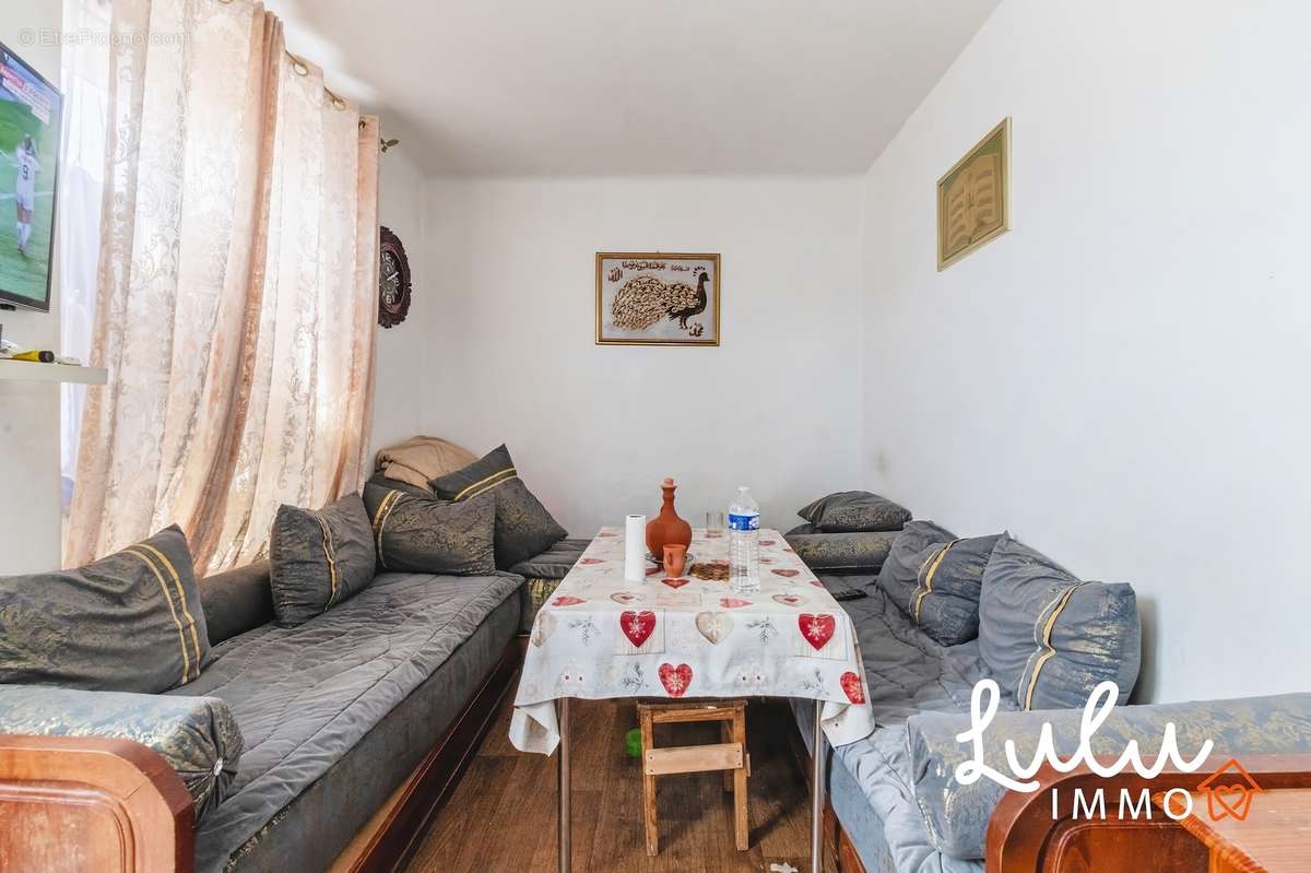 Appartement T3 63m2 - Pierre Benite - photo 2