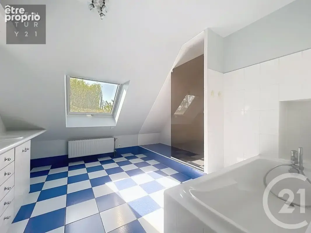 Maison 6 pièces 175 m² à vendre à Troyes (10000) - photo 7