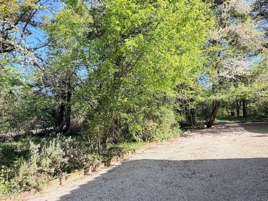 Terrain à PLAN-D'AUPS-SAINTE-BAUME