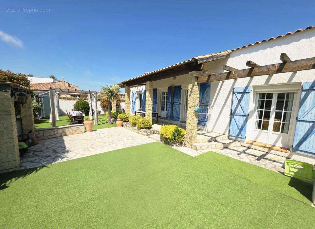 Maison à MEZE