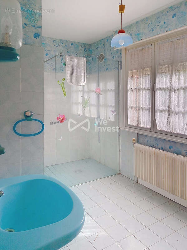 Maison à AVESNES-SUR-HELPE