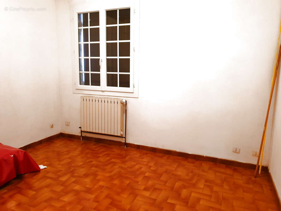 A vendre villa 5 chambres hangar 150m2 - photo 8
