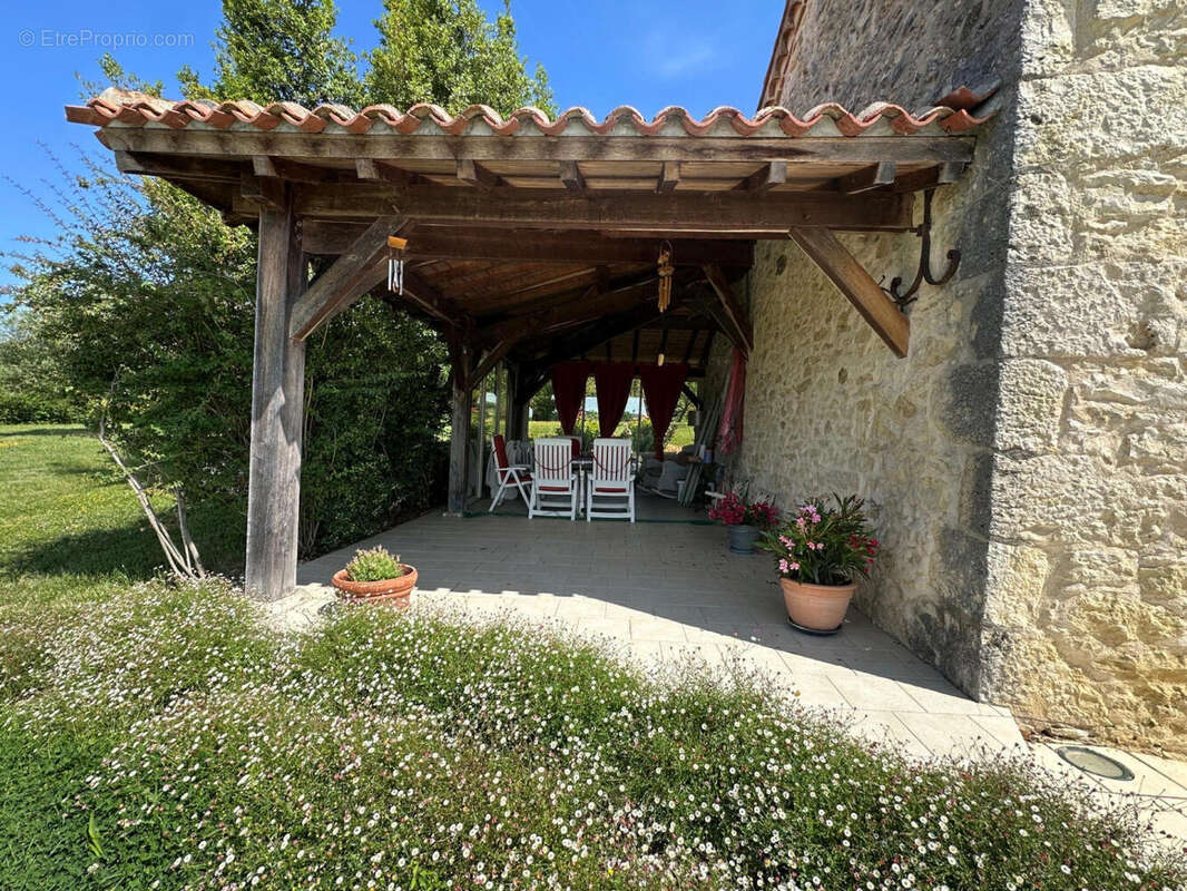 Maison de campagne en pierre sur plus d'un hectare - photo 5