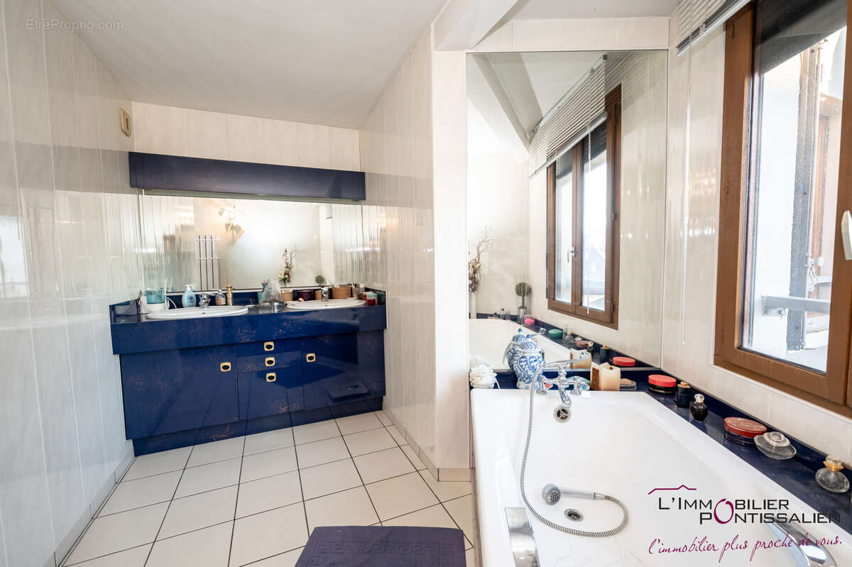 Pontarlier centre ville : duplex dernier etage - photo 31
