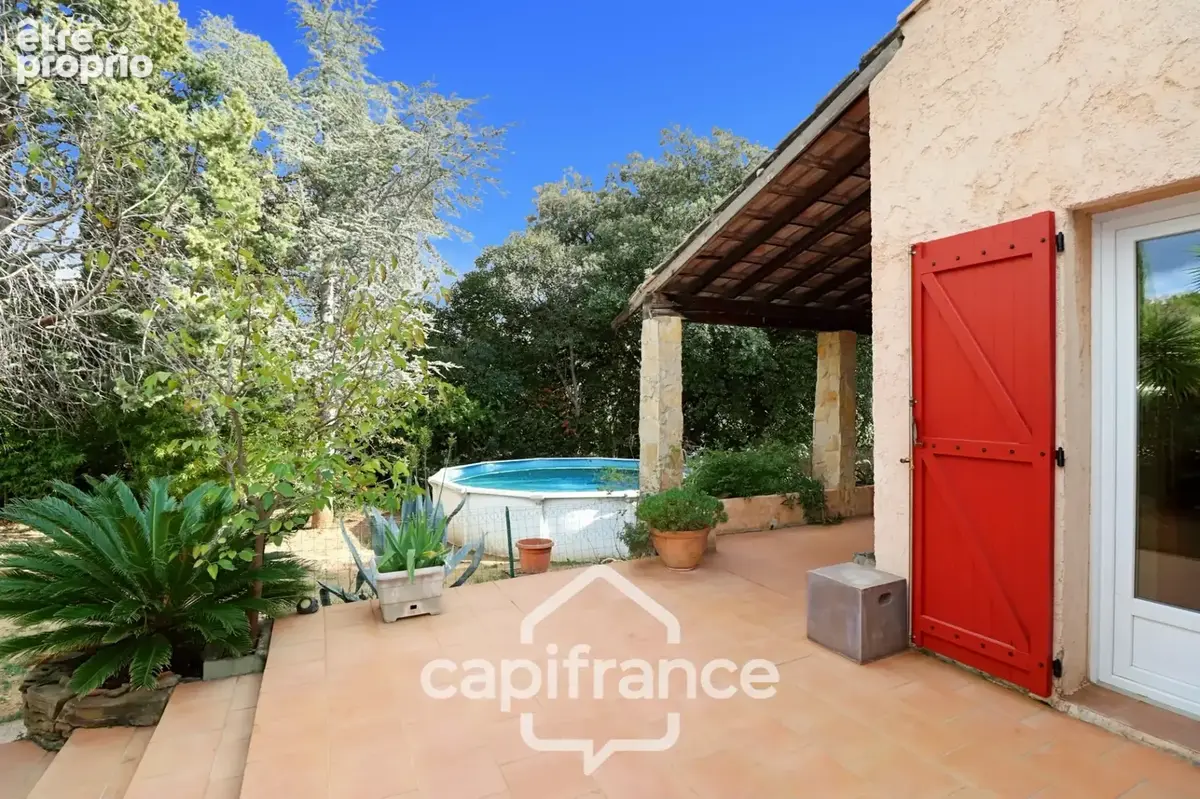 Maison à vendre 7 pièces LA CADIERE D'AZUR (83) - photo 9