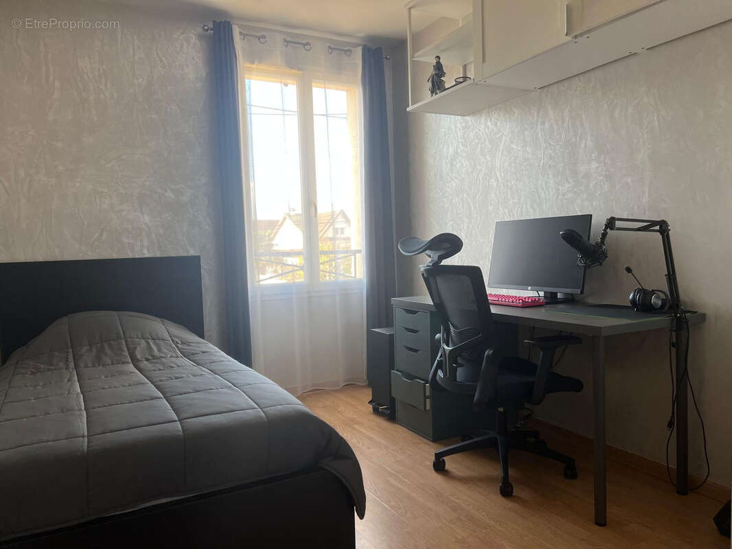 Maison à GOUSSAINVILLE