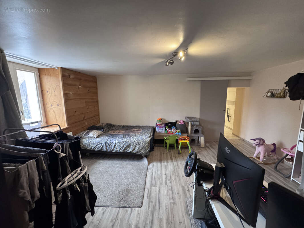 Maison à FROIDECONCHE