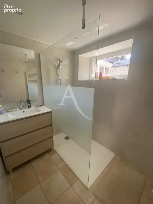 Maison familiale 8 pièces - 206 m2 - Centre ville de Neuville-aux-bois - photo 8