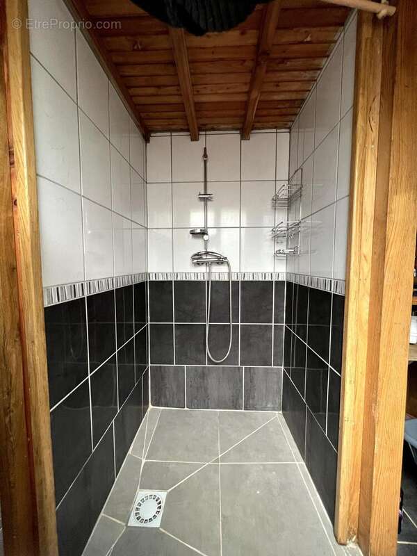 Maison 53 m² à Brommat  - photo 6