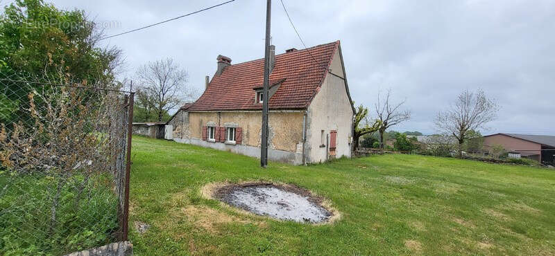 Maison à CANIAC-DU-CAUSSE