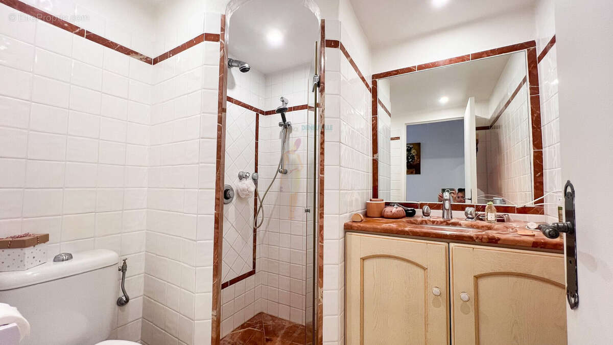 Appartement à LES ISSAMBRES