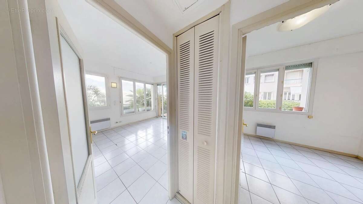 Appartement à MENTON