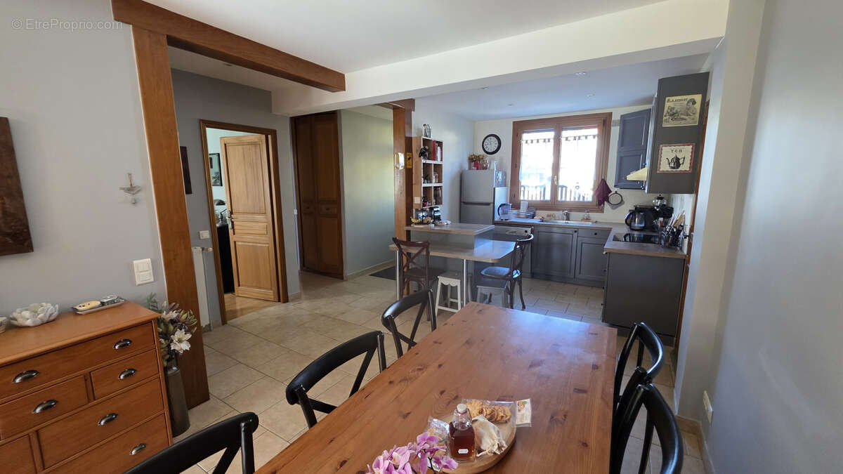 Maison à TREMBLAY-EN-FRANCE