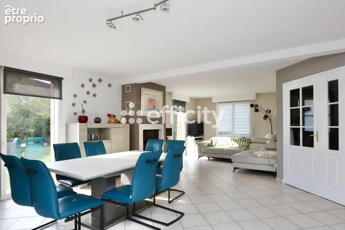 Maison 5 pièces 129 m² à vendre à Quesnoy-Sur-Deule (59890) - photo 3