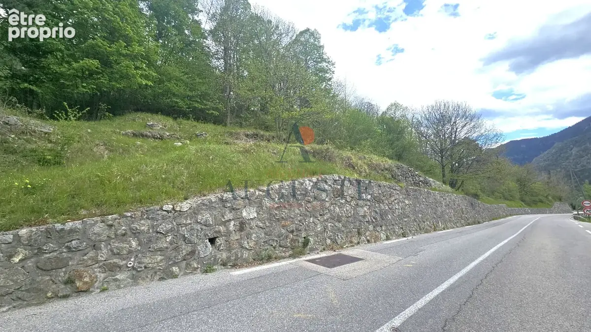 Terrain constructible, Saint Martin Vésubie, quartier du Cros - photo 3