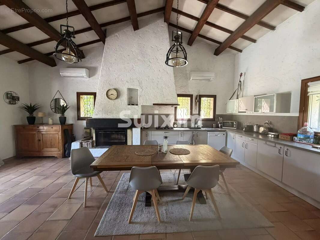 Maison à GASSIN