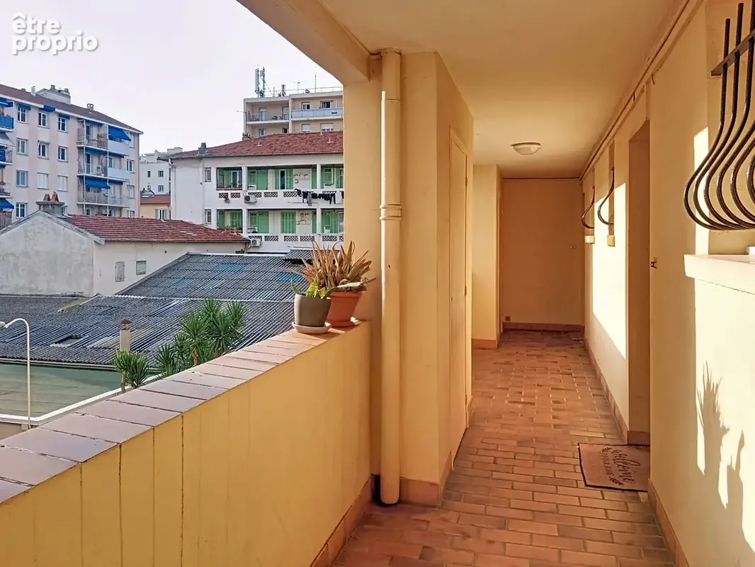 3 pieces avec balcon nice le port - photo 6