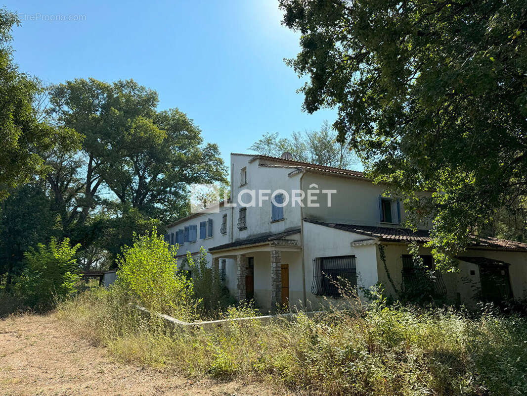 Appartement à BRIGNOLES