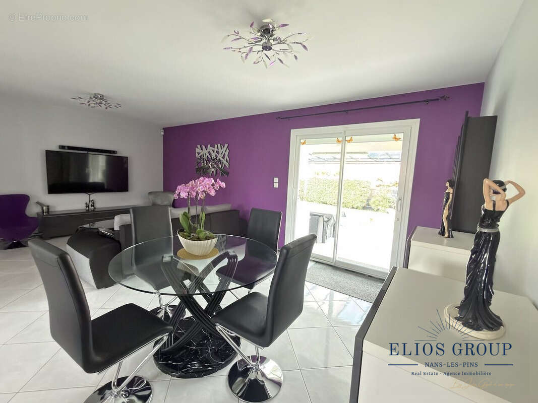 Maison à NANS-LES-PINS