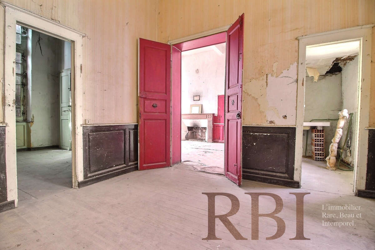 Maison à MONTESQUIEU-VOLVESTRE